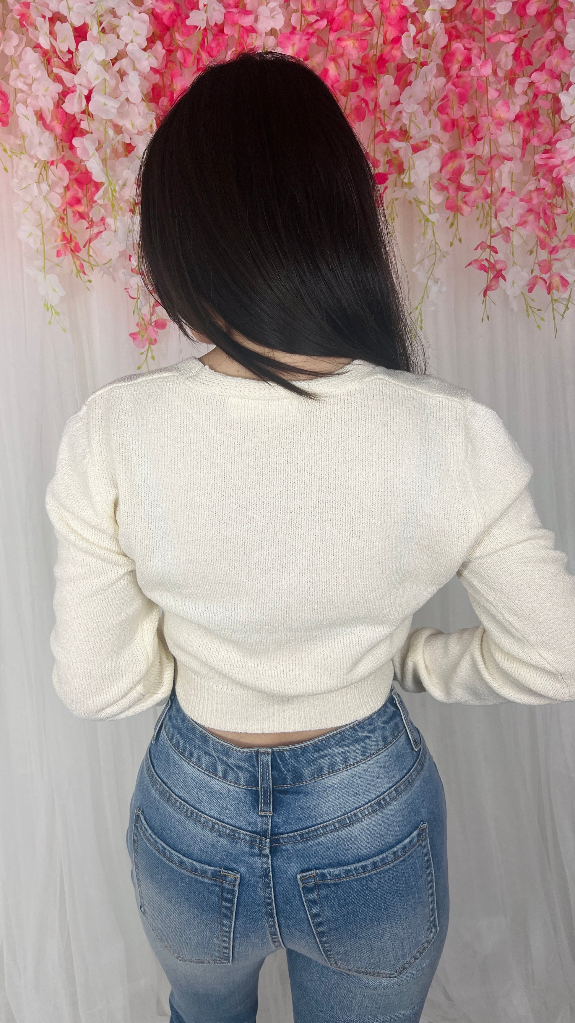 Cropped Cardigan - Style by me